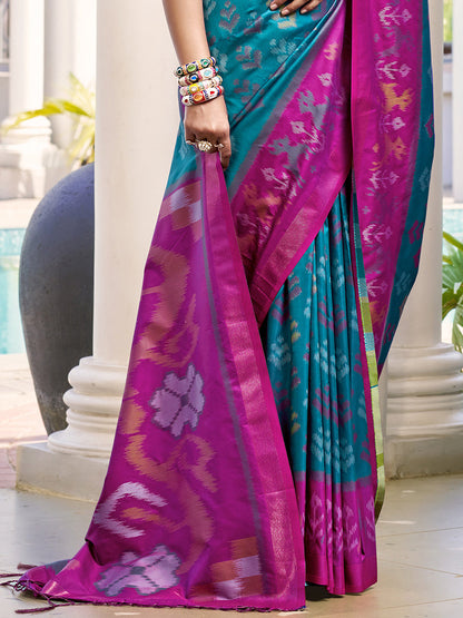 Monjolika Fashion Teal Blue & Magenta Woven Pochampally Silk Blend Saree with Unstitched Blouse Piece