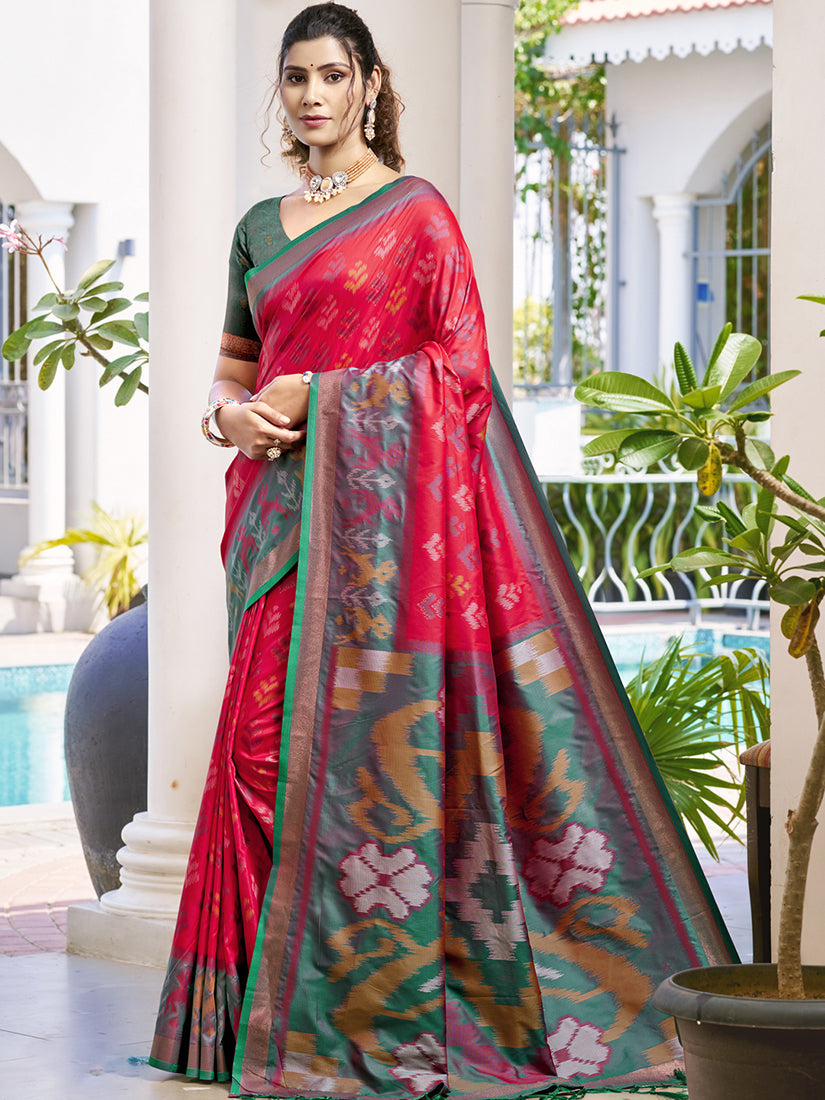 Monjolika Fashion Red & Dark Green Woven Pochampally Silk Blend Saree with Unstitched Blouse Piece
