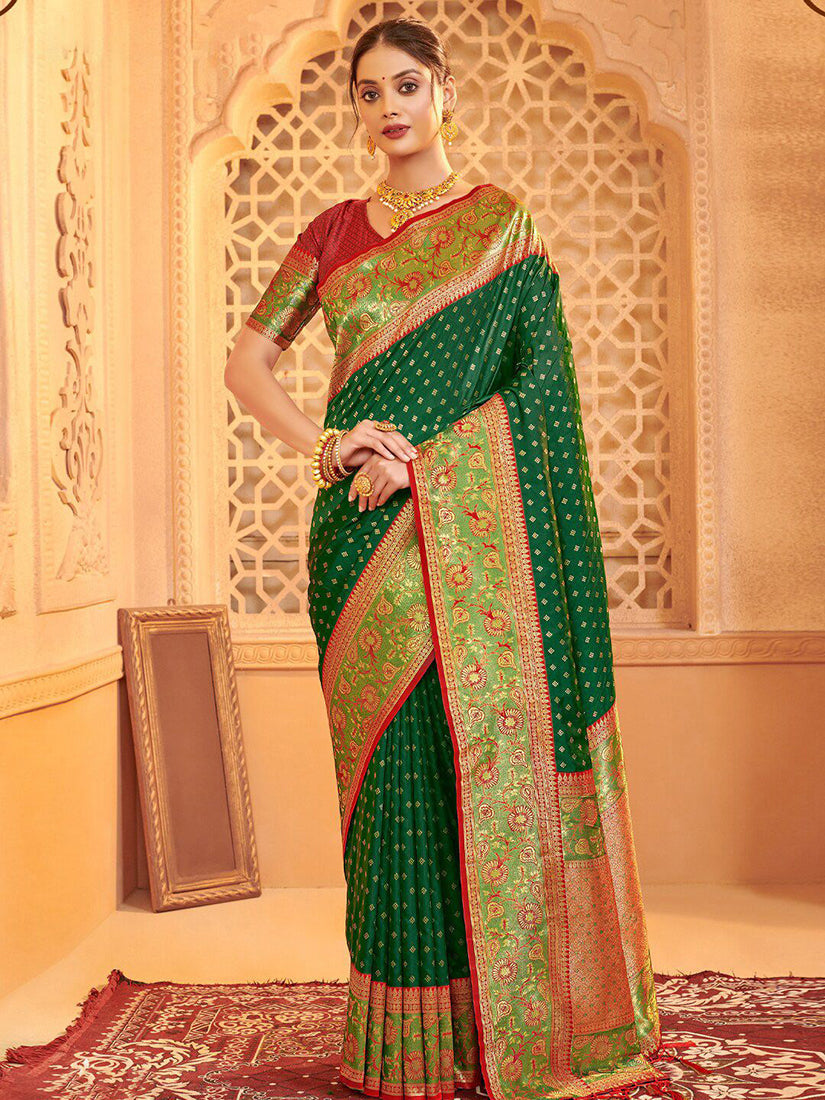 Monjolika Fashion Dark Green Banarasi Silk Blend Gold Zari Weaving Saree with Contrast Border