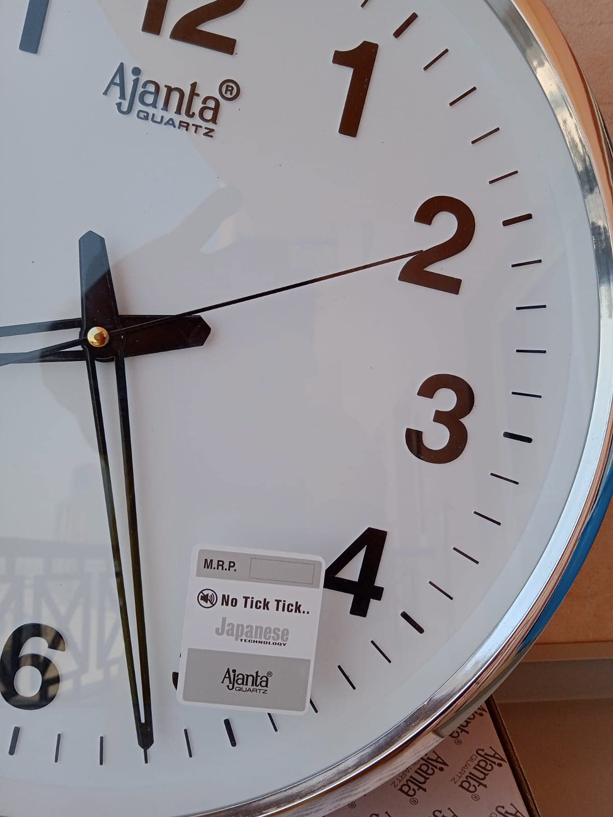 Ajanta Abstract Quartz Analog Wall Clock, 32 cm, White, Plastic Frame