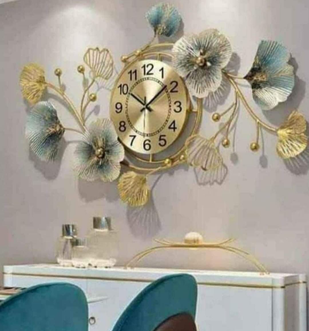 Antique Analog Silent Wall Clock - Large Metal Design for Home Decor
