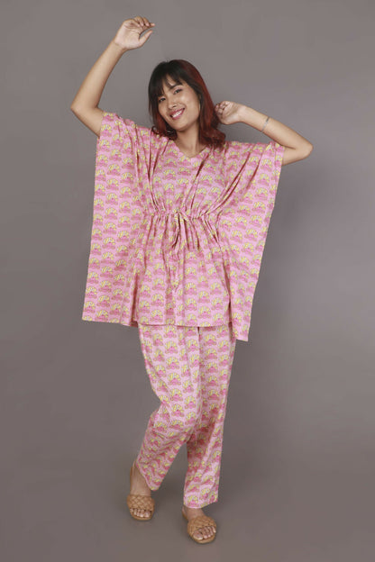 Breathables WomenS Loungewear Kaftan Co-Ord Set Cotton V-Neck In Quirky Pink Print