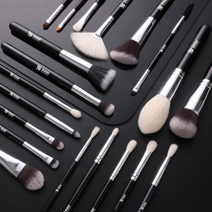 Bronson Professional 20Pc Face & Eyes Makeup Brushes set