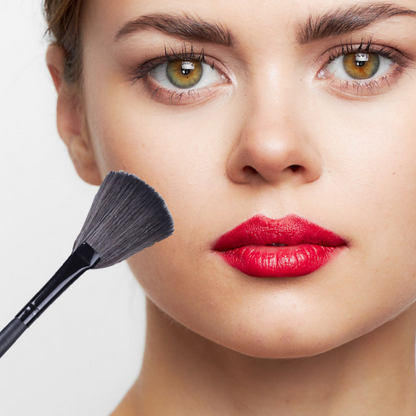 Bronson Professional Fan Makeup Brush for Highlighter & Smooth Powder Application