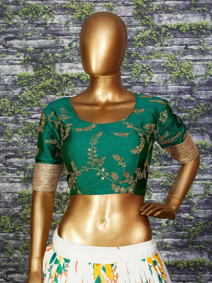 Tulsi Art Karishma Kapoor Off-White Floral Digital Printed Organza Bridal Lehenga Choli