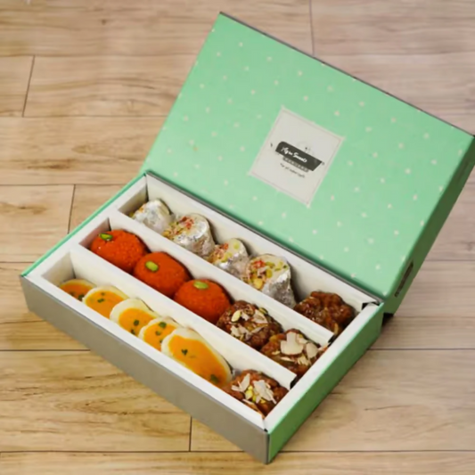 Agra Sweets Banjara Executive Gift Pack option 2