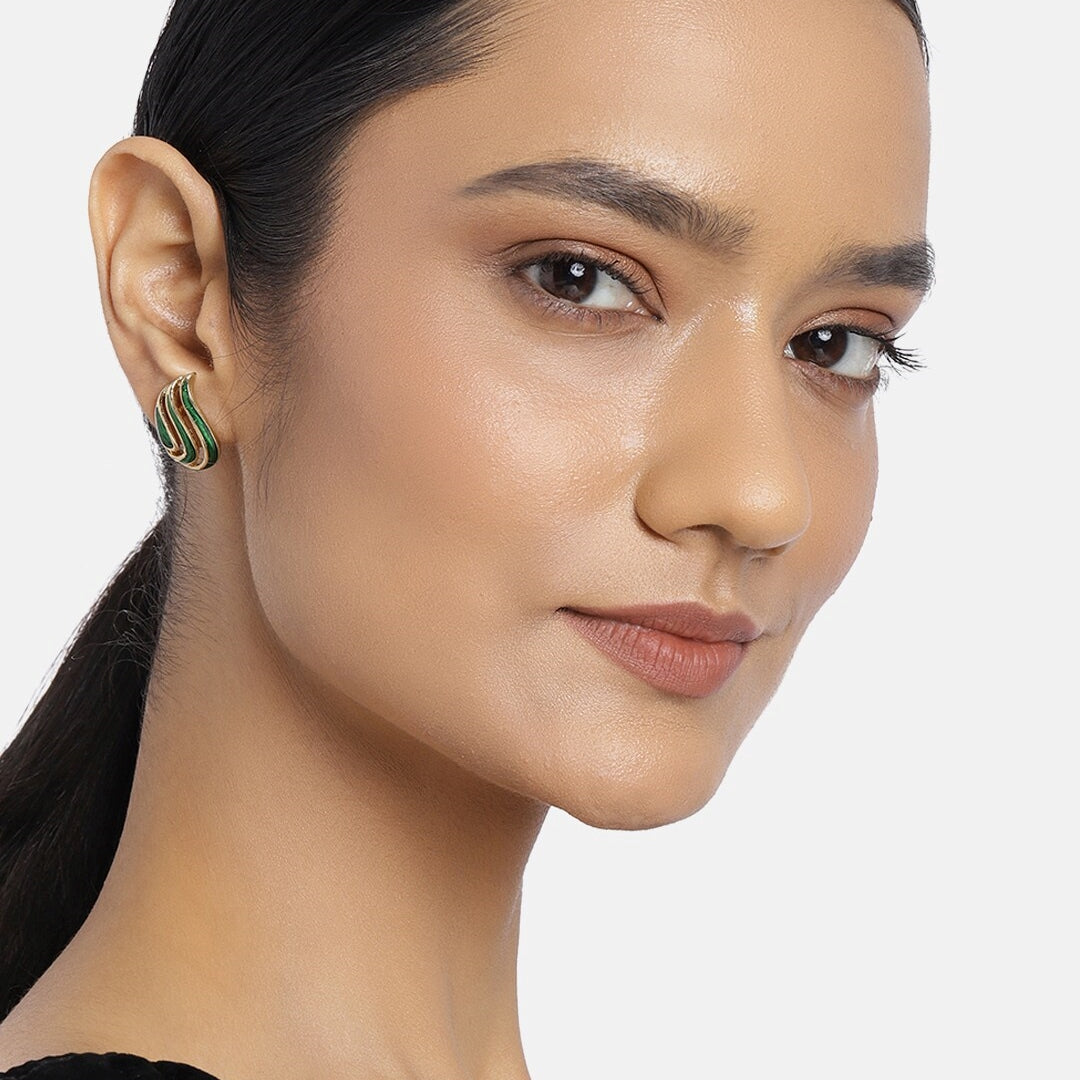 Estele Fashionable green and gold plated studs for women