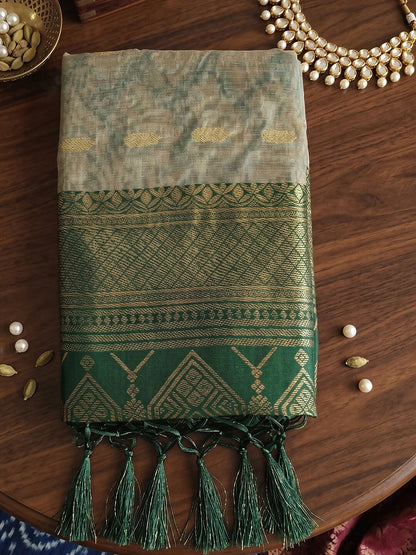 Shree Shyam Fashion Chiku With Green Cotton Saree