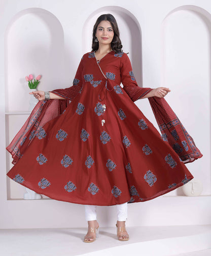 Miravan Women Rust Floral Printed Angrakha Kurta And Dupatta