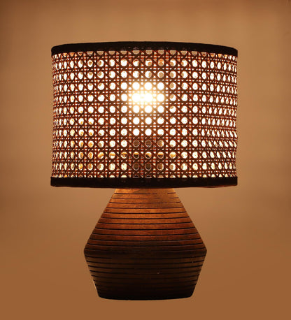 Table Lamp Hand-Woven Rattan 20L x 20W x 25H CM Natural Color