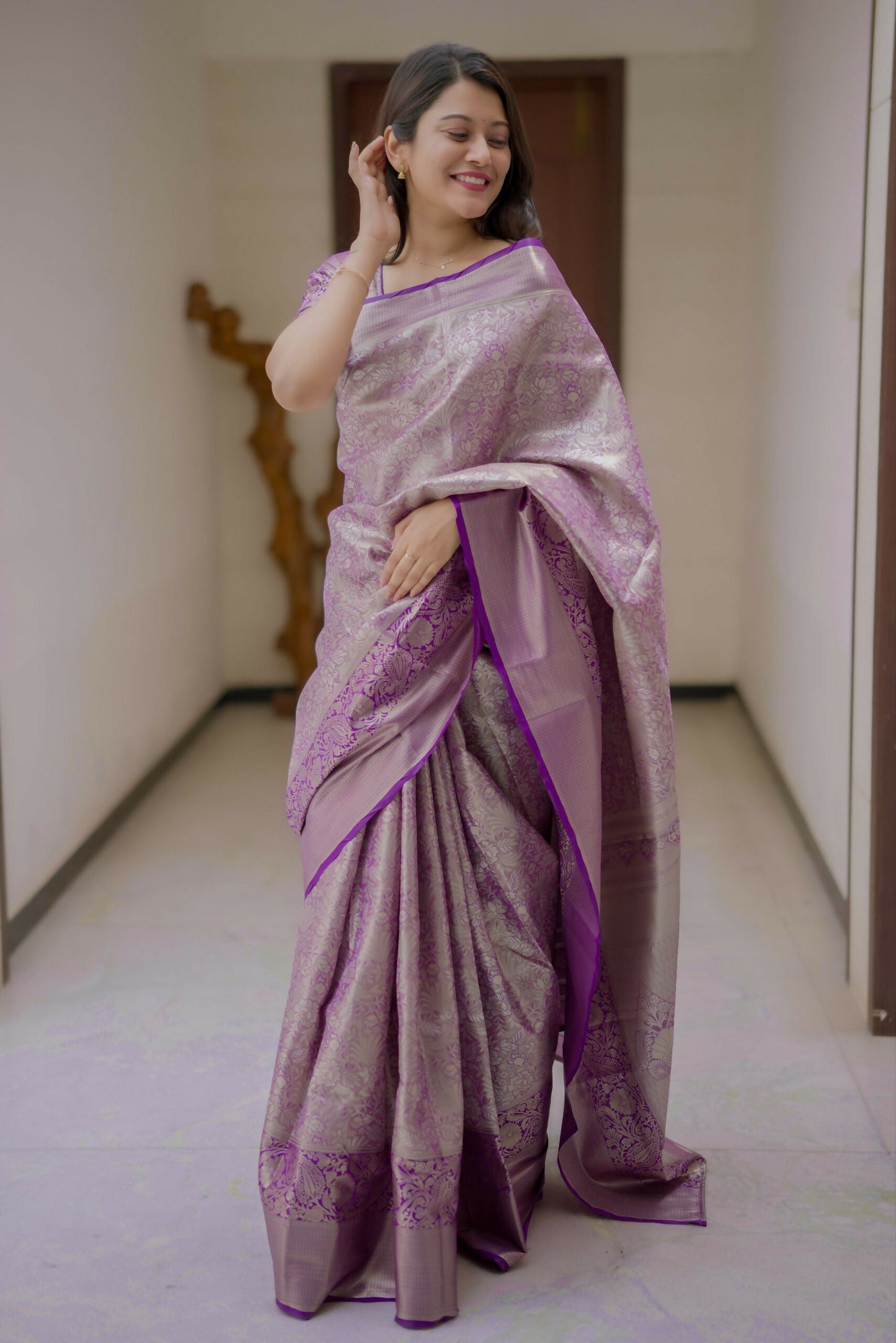 Prime Volt Bridal Kanchipuram Silk Saree with Rich Zari Weaving & Contrast Border-Purple