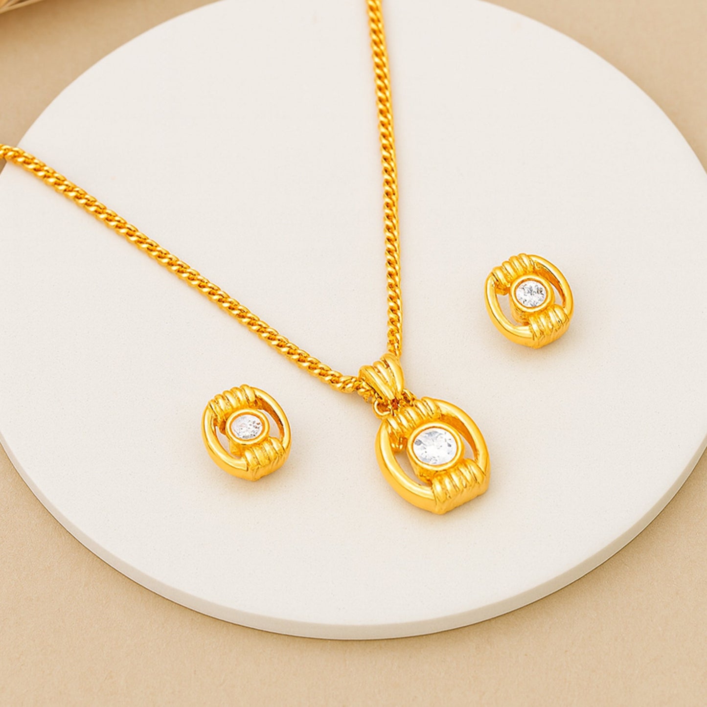 Estele Trendy and Fancy Pendant Set for Women