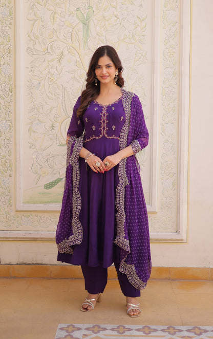 Lorenvalley Fashion Purple Mul Chanderi with Beads Thread Embroidered work Kurta Pant with Dupatta
