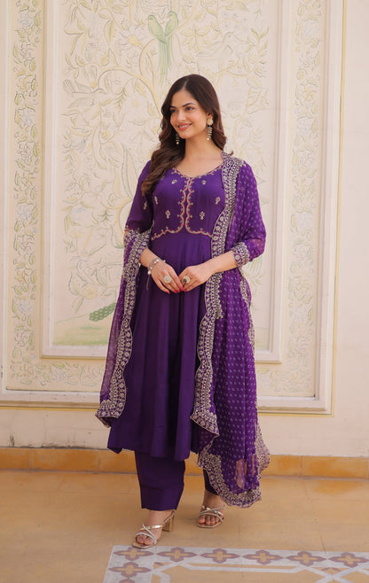 Lorenvalley Fashion Purple Mul Chanderi with Beads Thread Embroidered work Kurta Pant with Dupatta