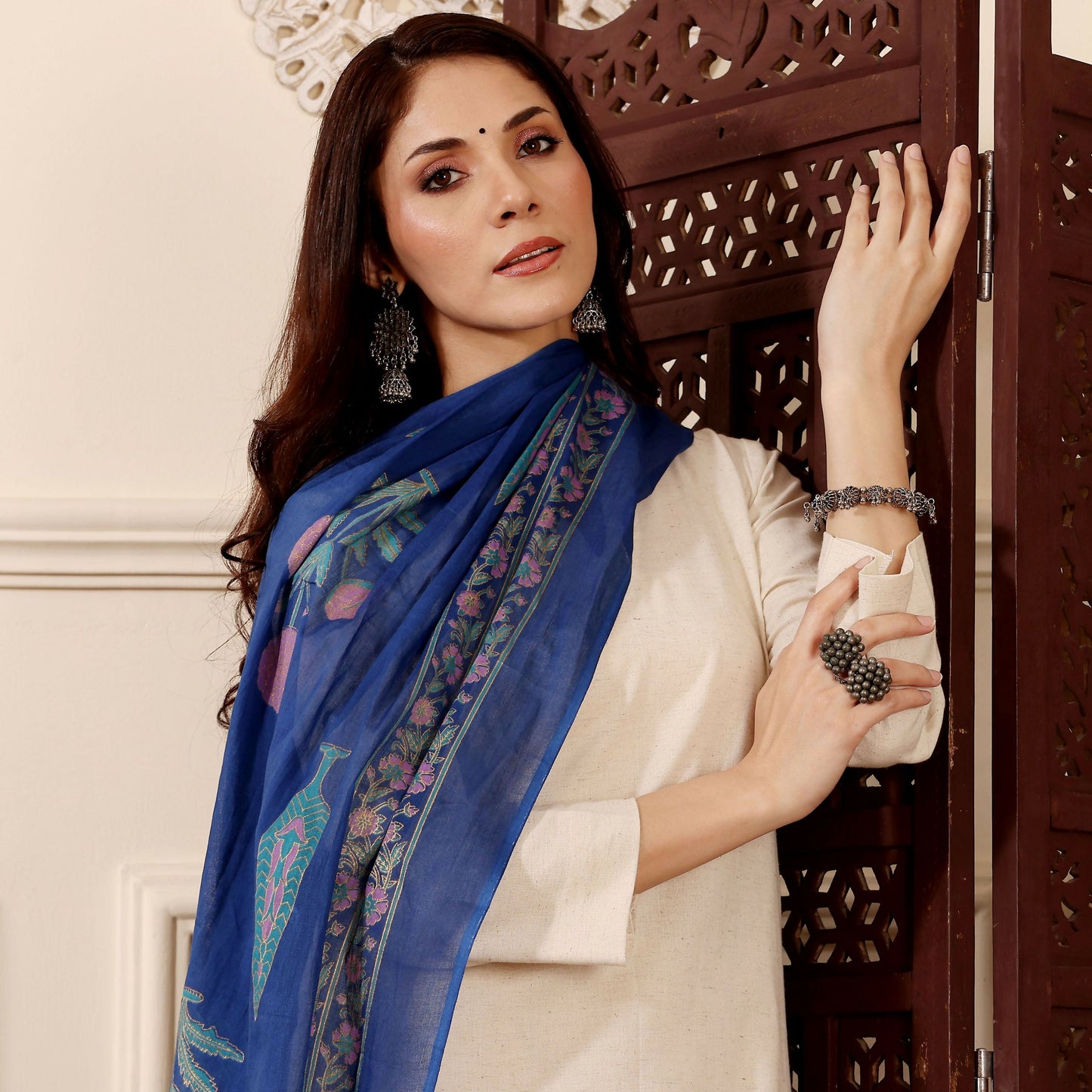The52 Women's Gorgeous Solid Chanderi Silk Fabric Straight Kurta Pant and Dupatta Set