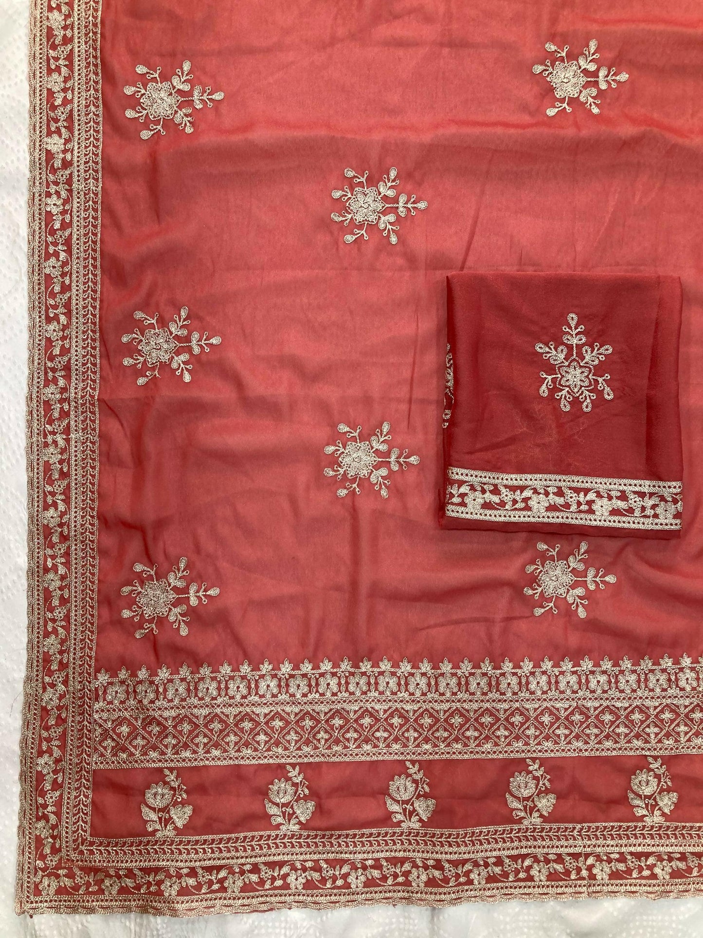 Teeya Creation Womens New Latest Party Wear Soft Georgette Saree-Peach