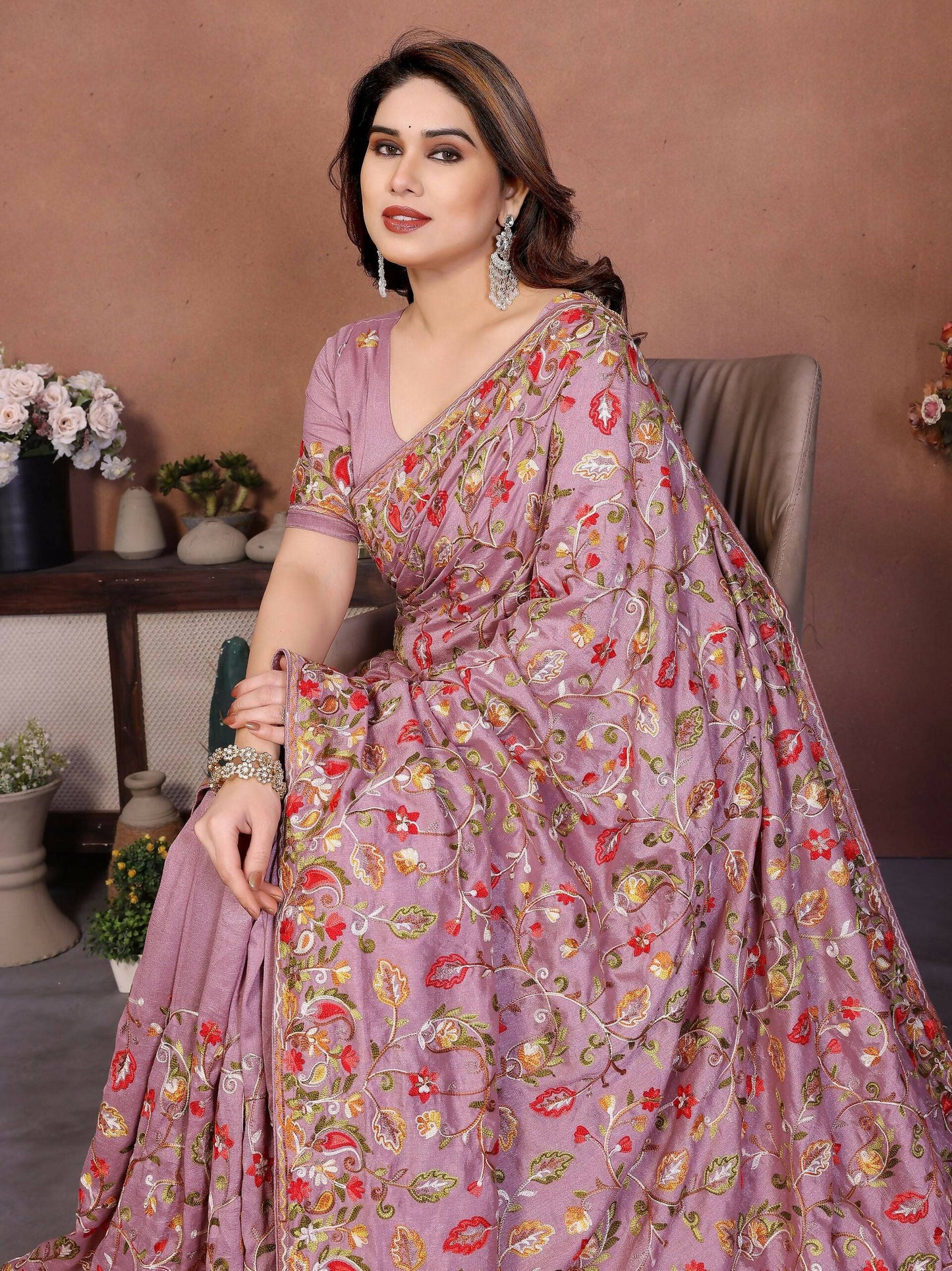 Teeya Creation New Latest Party Wear Lucknowi Soft Silk Saree-Beige