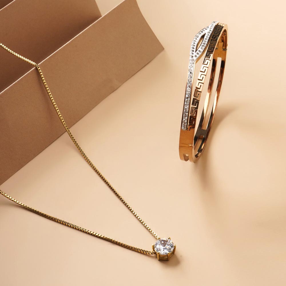 Stone Lustre Solitaire Set