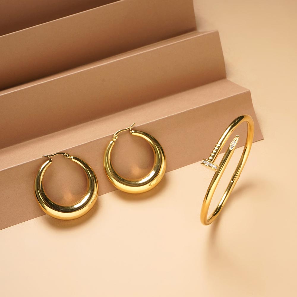 Urban Chic Nail Set