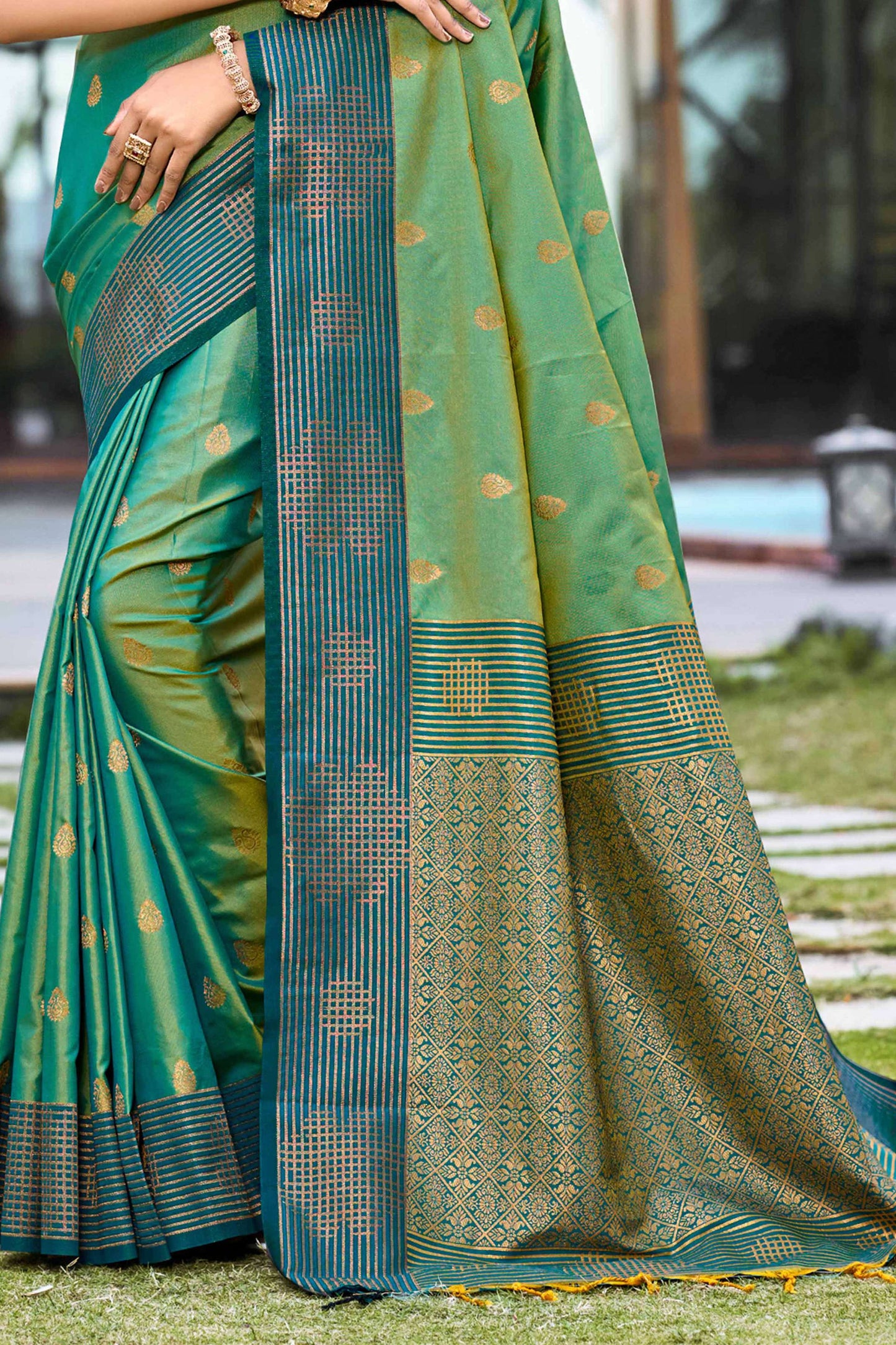 Sangam Prints Mehendi Green Soft Silk Woven Work Traditional Saree