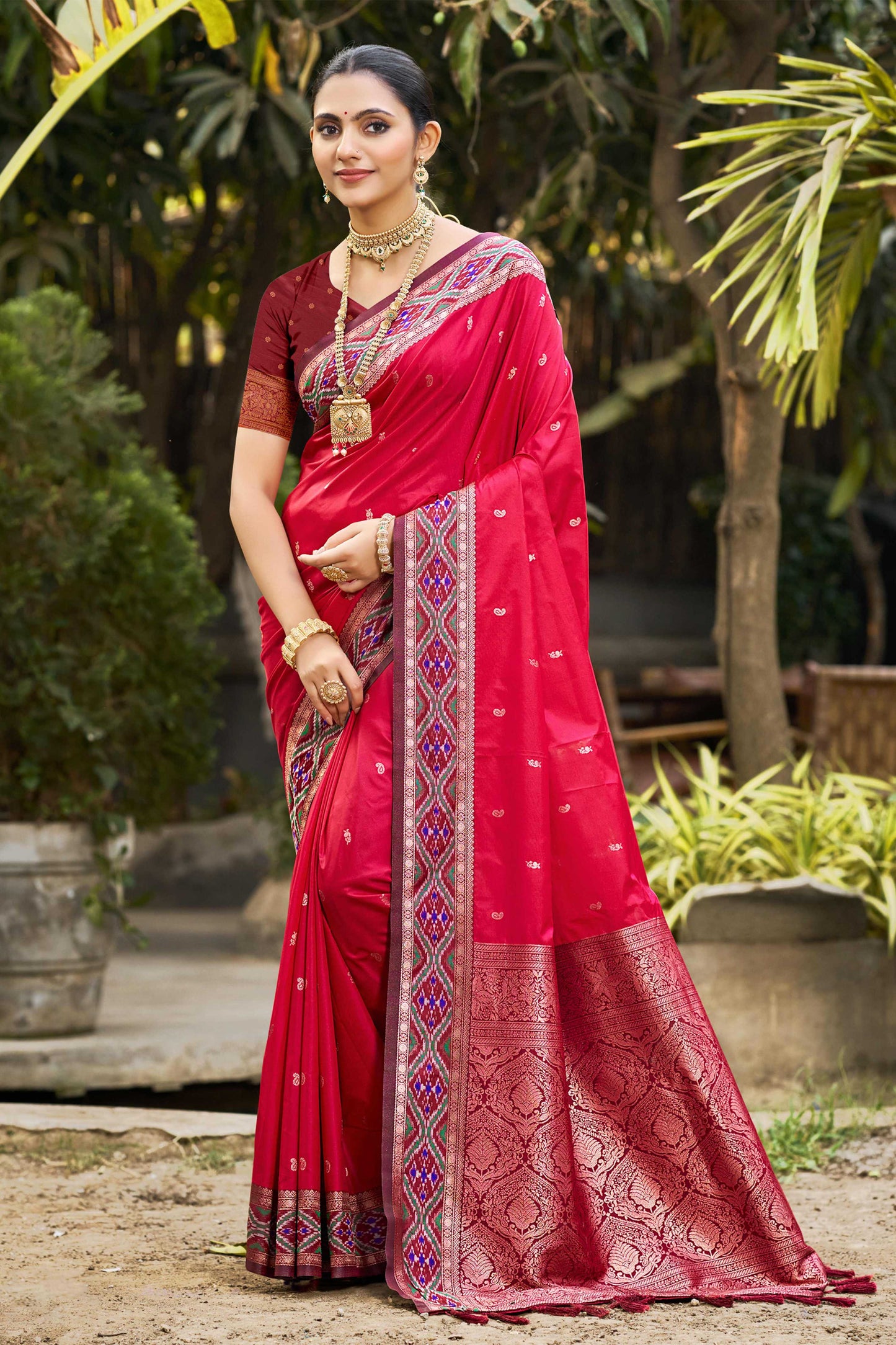 Sangam Prints Ruby Pink Soft Silk Woven Work Traditional Saree