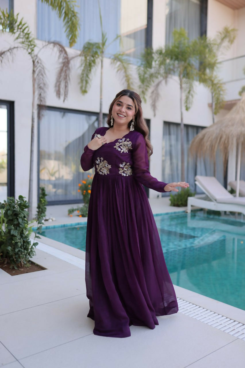Teeya Creation Womens New Trending Silver Crunchy With Beads Embroidery-Work Gown Set