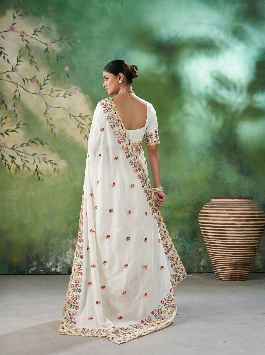 Teeya Creation Womens New Trendy Party Wear Soft Crush Silk Saree-White