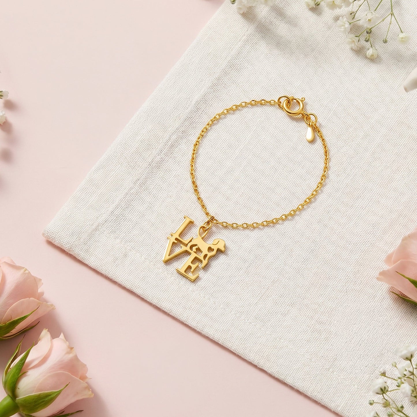 Golden Furrocious Convertible Charm