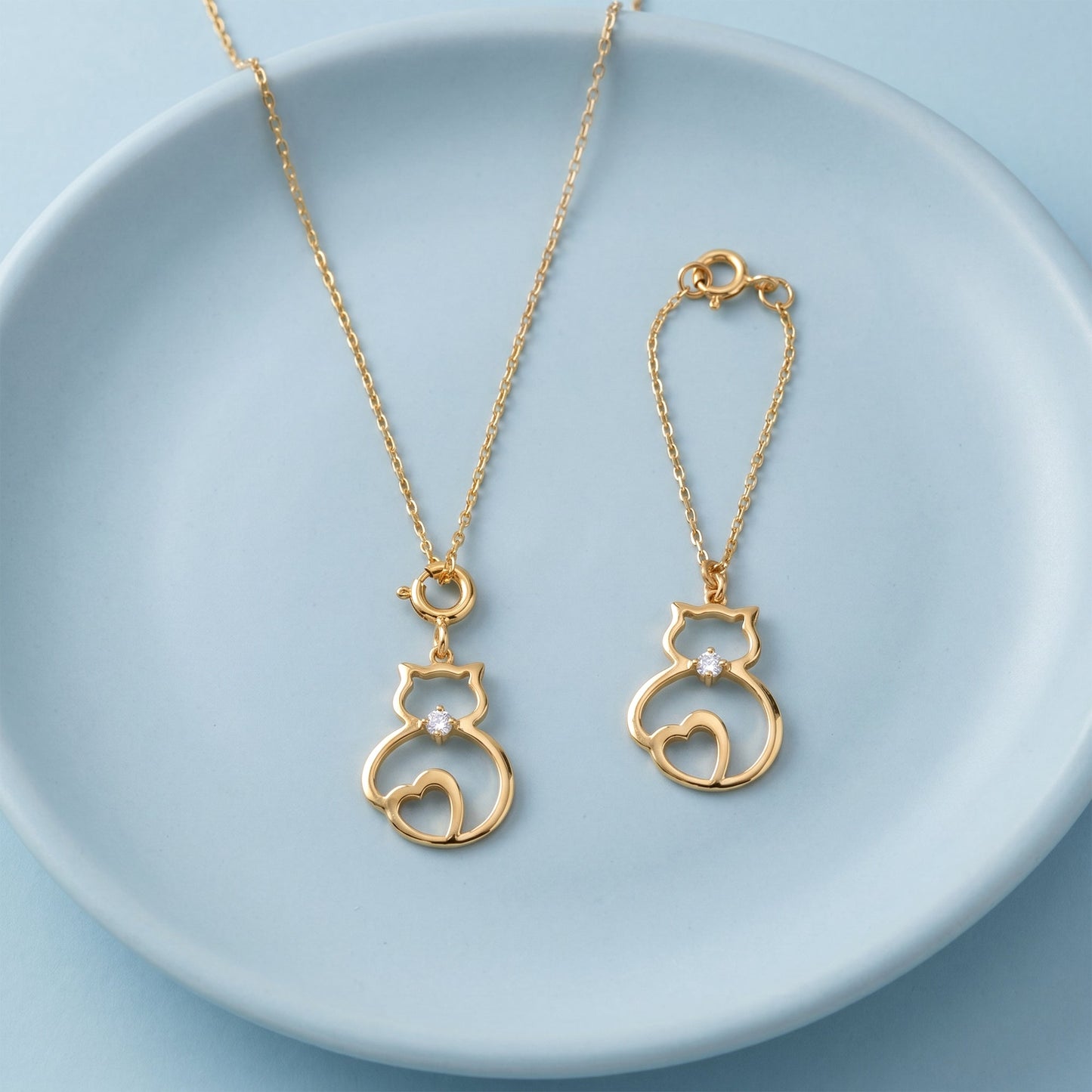 Golden Heartwhisk Charm & Pendant Set