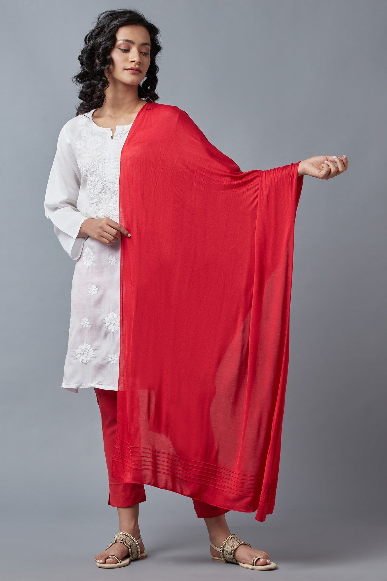 W for Woman Red Dupatta