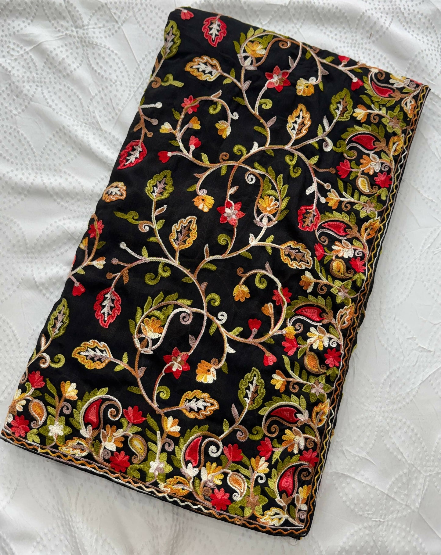 Teeya Creation New Latest Party Wear Lucknowi Soft Silk Saree-Black