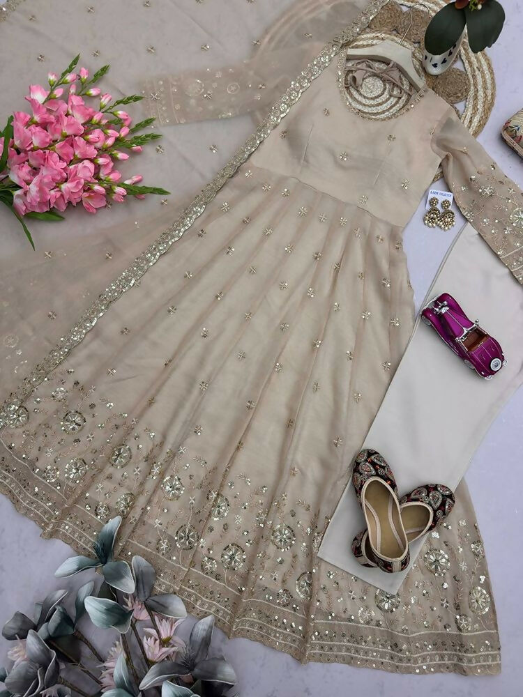 Teeya Creation New Stylish Trendy Elegant Cream Embroidered Anarkali Suit with Dupatta