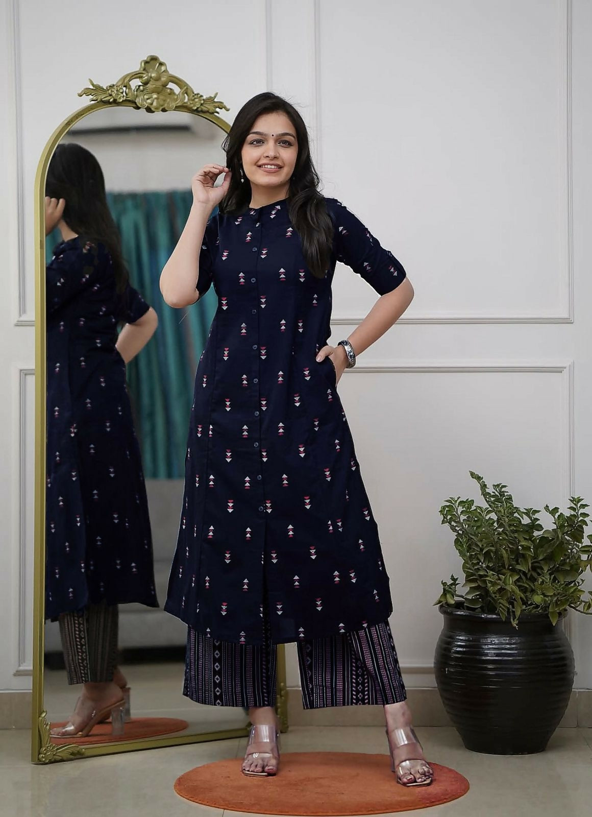 Teeya Creation Stylish Navy Blue Cotton Kurta With Geometric Print And Matching Palazzos