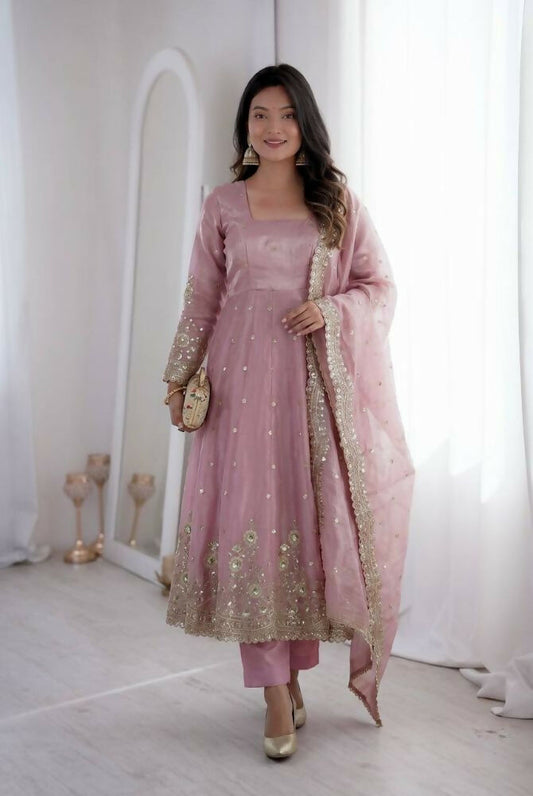 Teeya Creation Womens New Latest Trendy Elegant Baby Pink Embroidered Anarkali Suit Set with Scalloped Dupatta