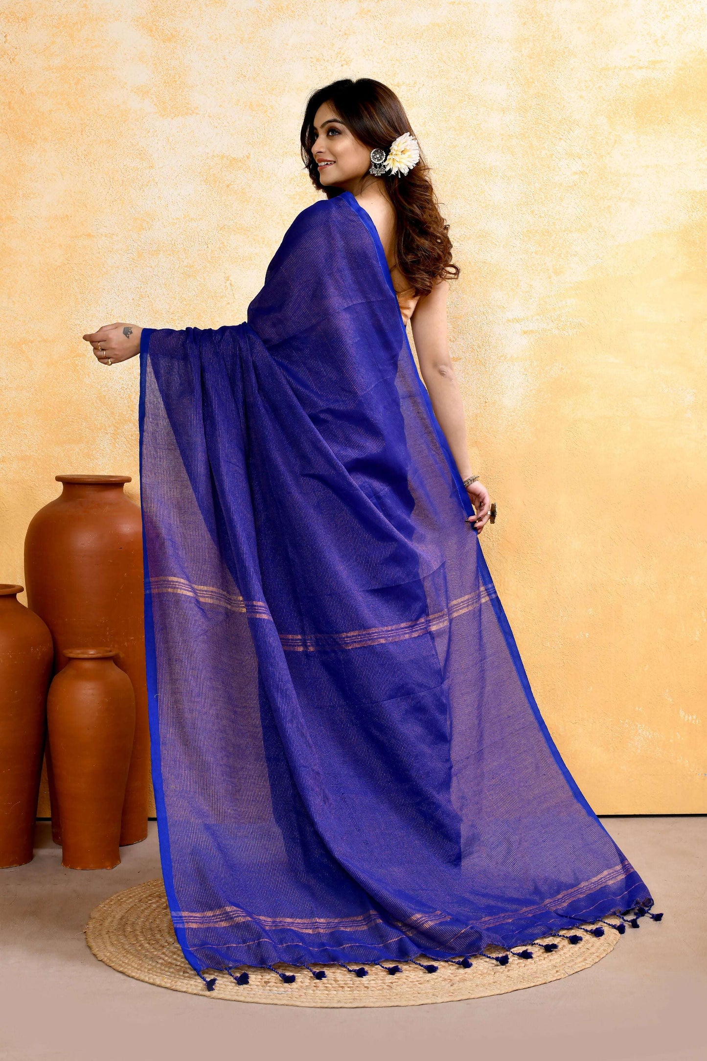 Piyari Fashion Women's Royal Blue Embellished Cotton Blend Zari Check Handloom Saree