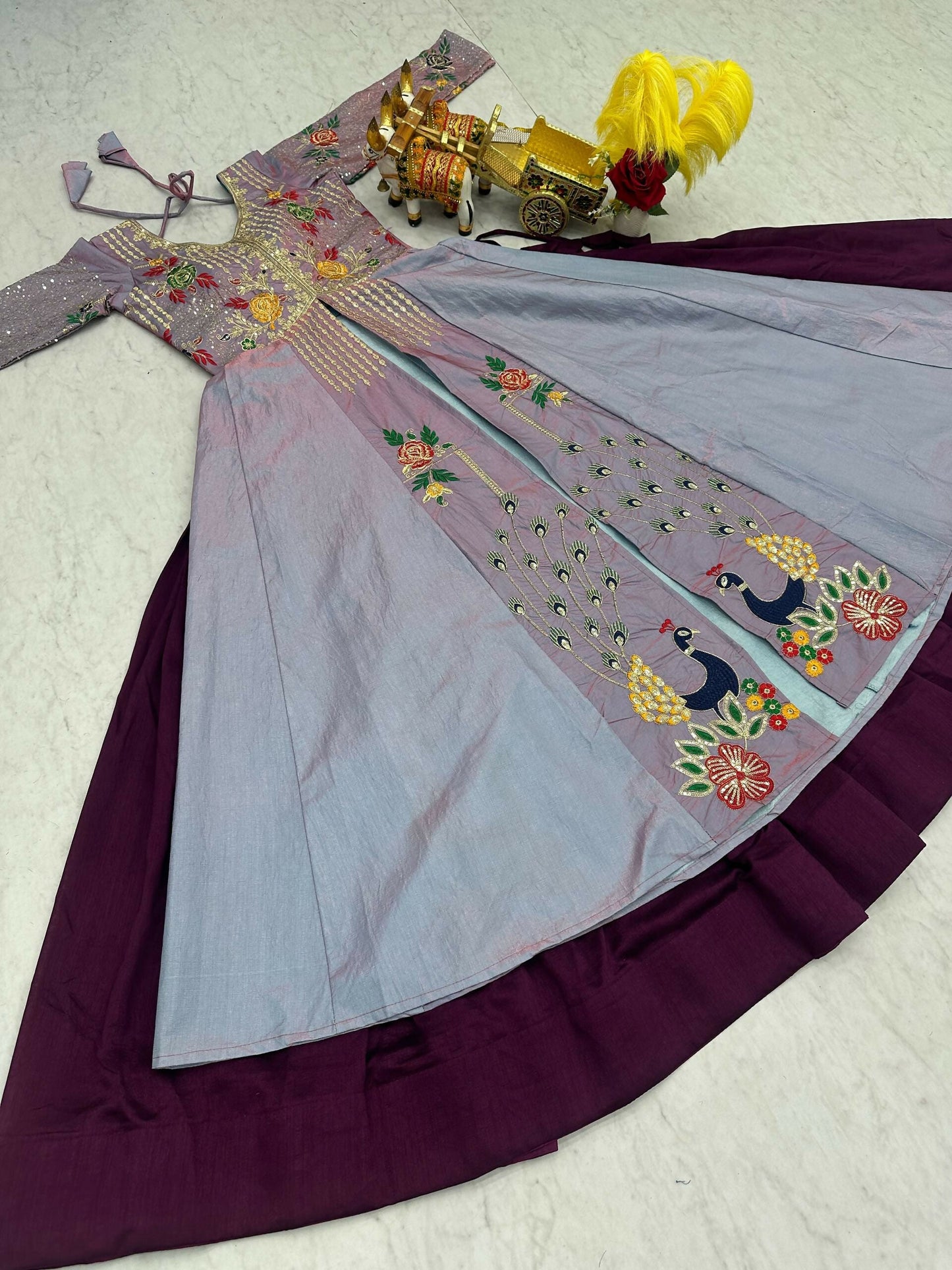 Teeya Creation Womens New Simply Wear Embroidery Sequence With Thread Work Lavender Gown Set