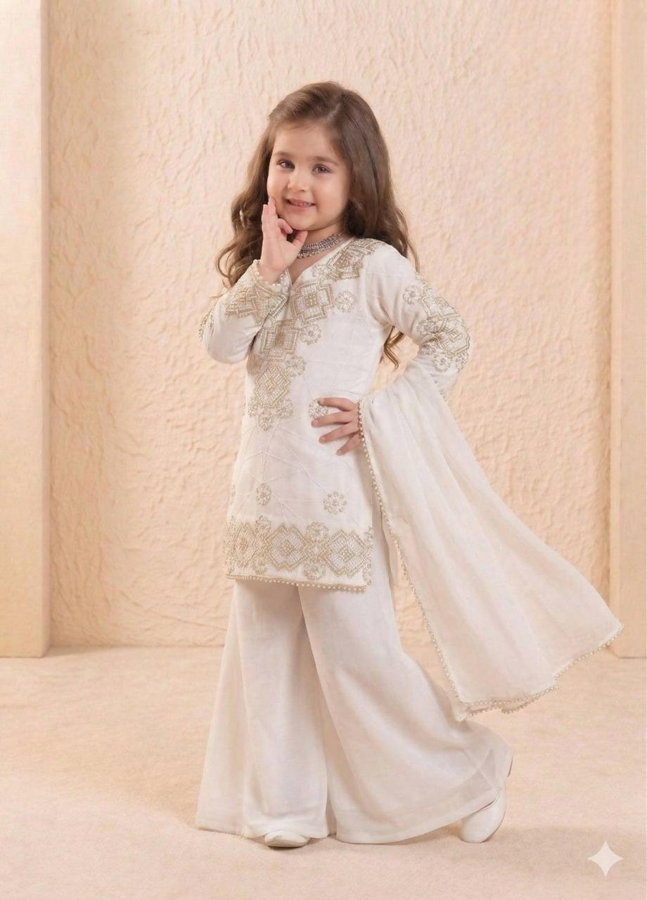 Teeya Creation New Kids Latest Trendy Kurta Palazzo Set-White