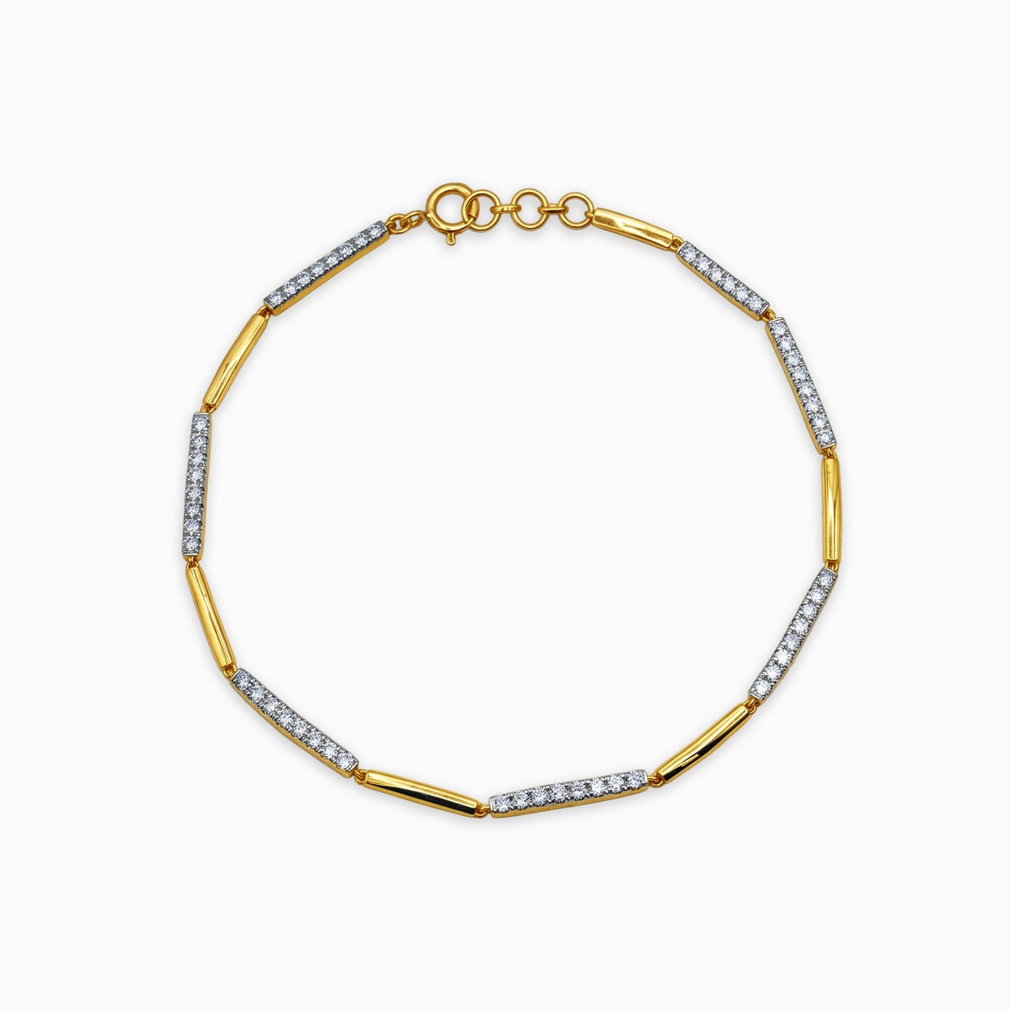 Anushka Sharma Gold Horizon Line Lab Grown Diamond Bracelet