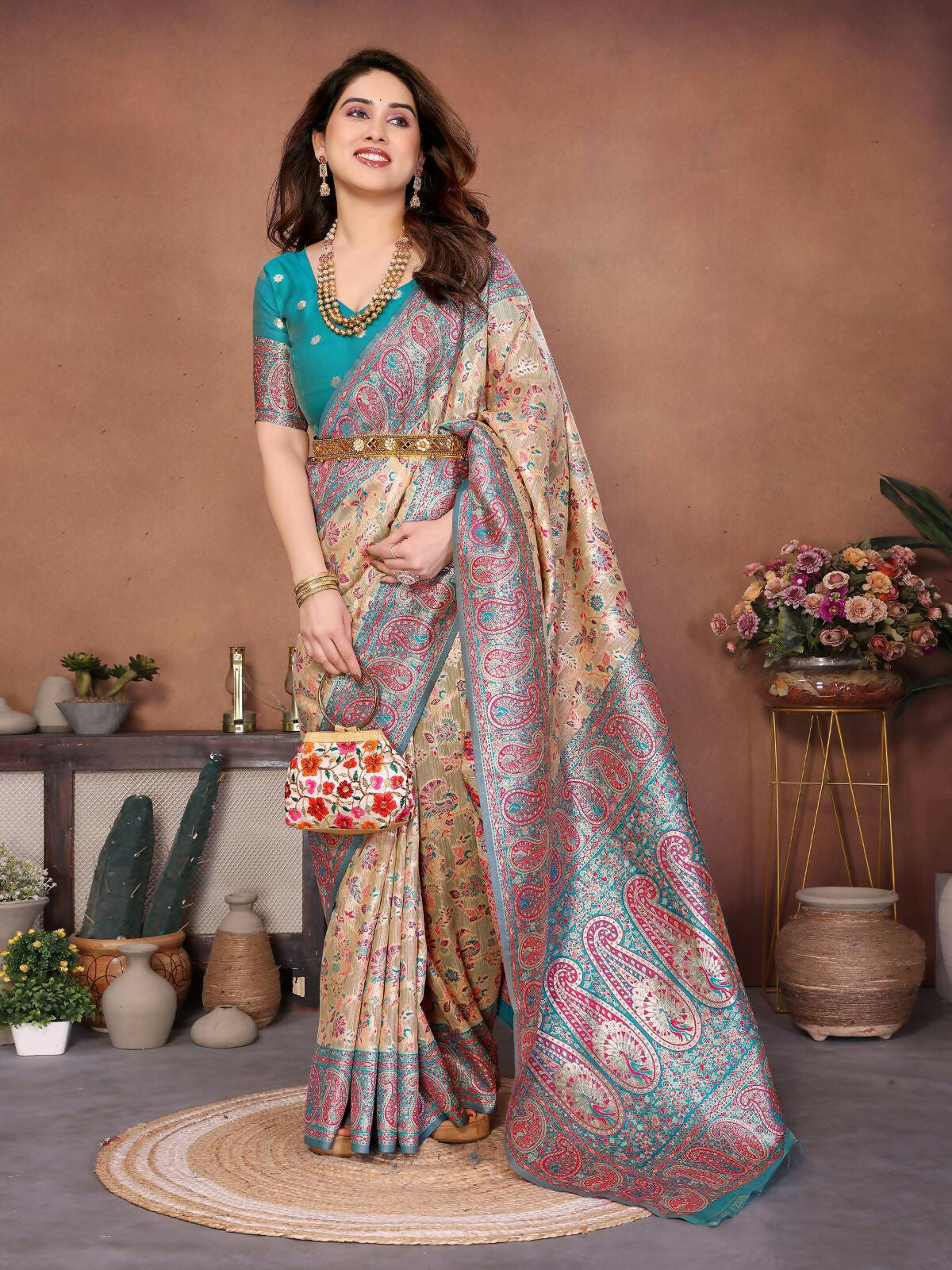 Teeya Creation New Latest Trendy Wedding Wear Pashmina Silk Saree-Cream