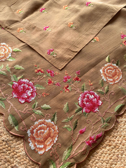 Mameraa Sarees Brown Matka Silk Saree With Heavy Floral Embroidery Border With Running Blouse-Brown