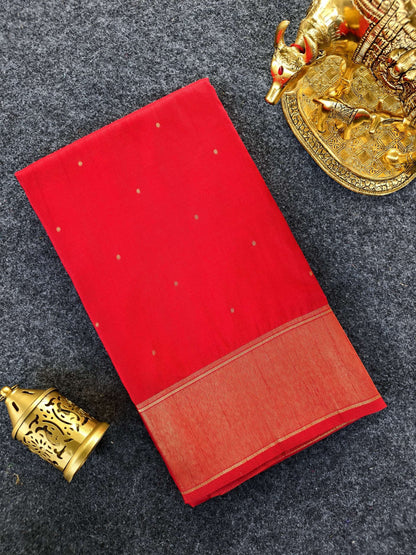 Mameraa Sarees Red Silk Blend Zari Banarasi Weaving Saree With Blouse-Red