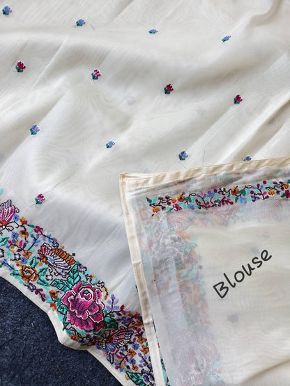 Mameraa Sarees Pure White Tissue Viscose Fabric Saree With Flower Design-White