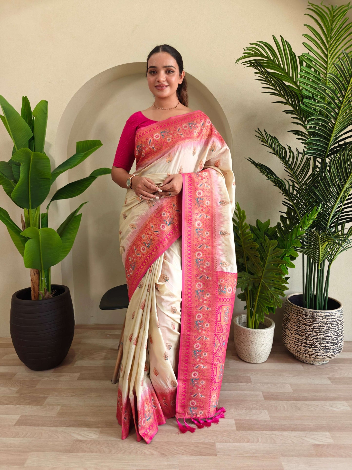 Mameraa Sarees Soft Silk Blend Blend Saree With Zari Weaving Meenakari Design-White