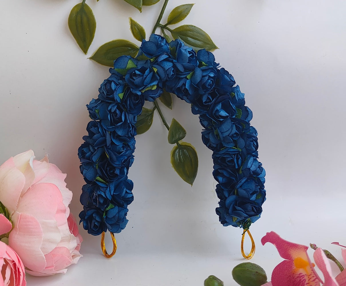 Blue Rose Gajra