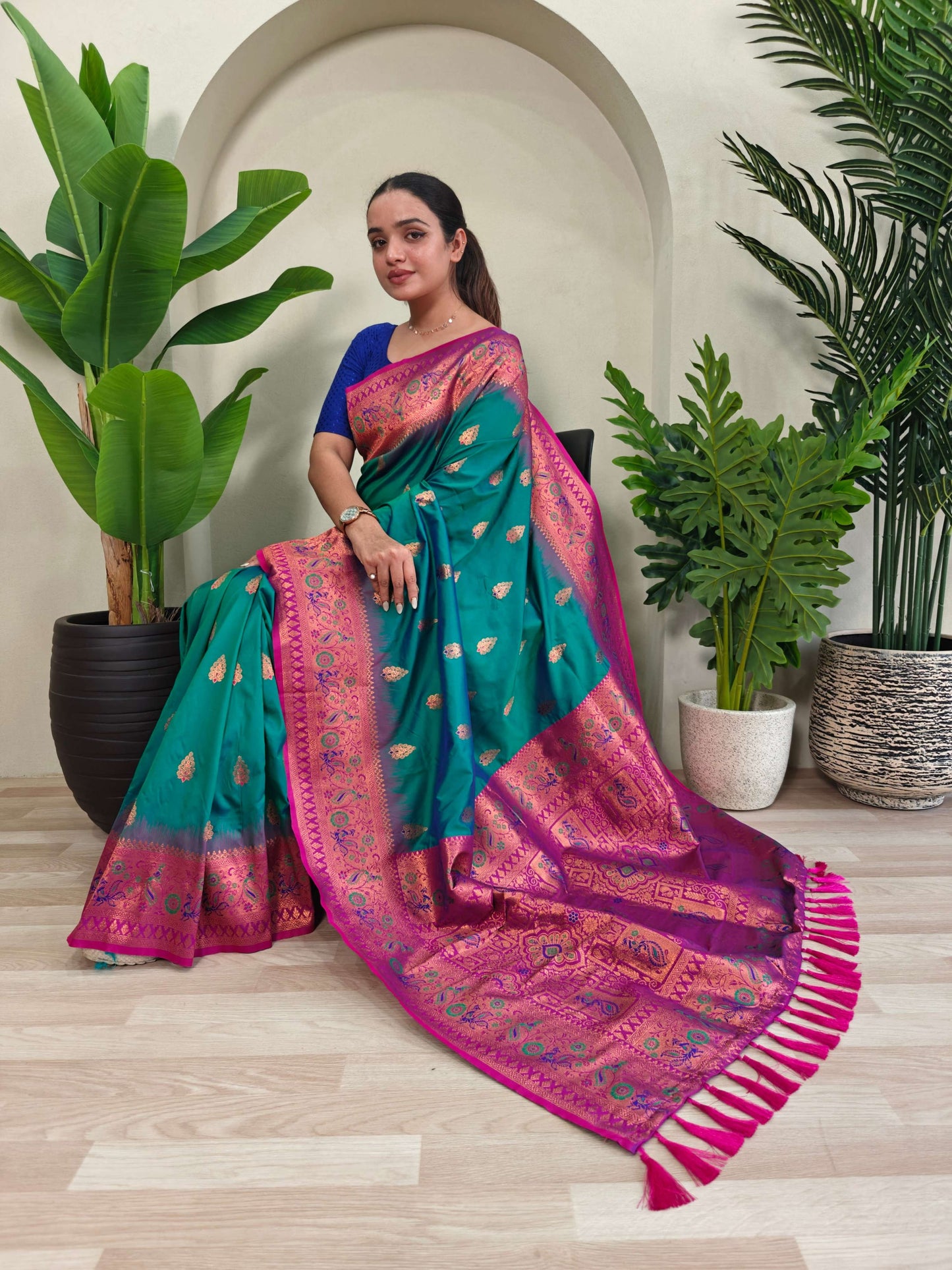 Mameraa Sarees Soft Silk Blend Blend Saree With Zari Weaving Meenakari Design-Rama Green