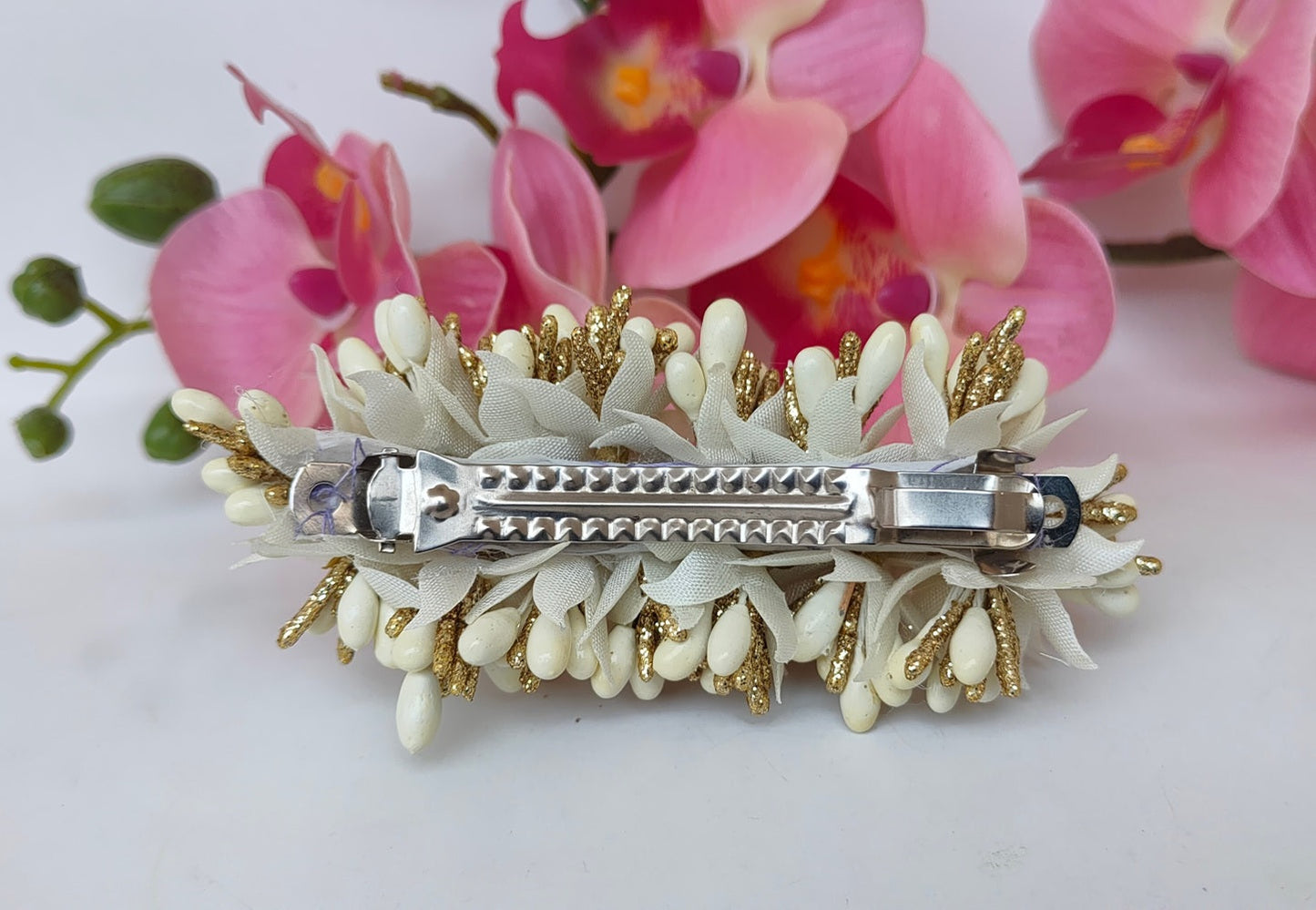Designer Pollens Hair Clip