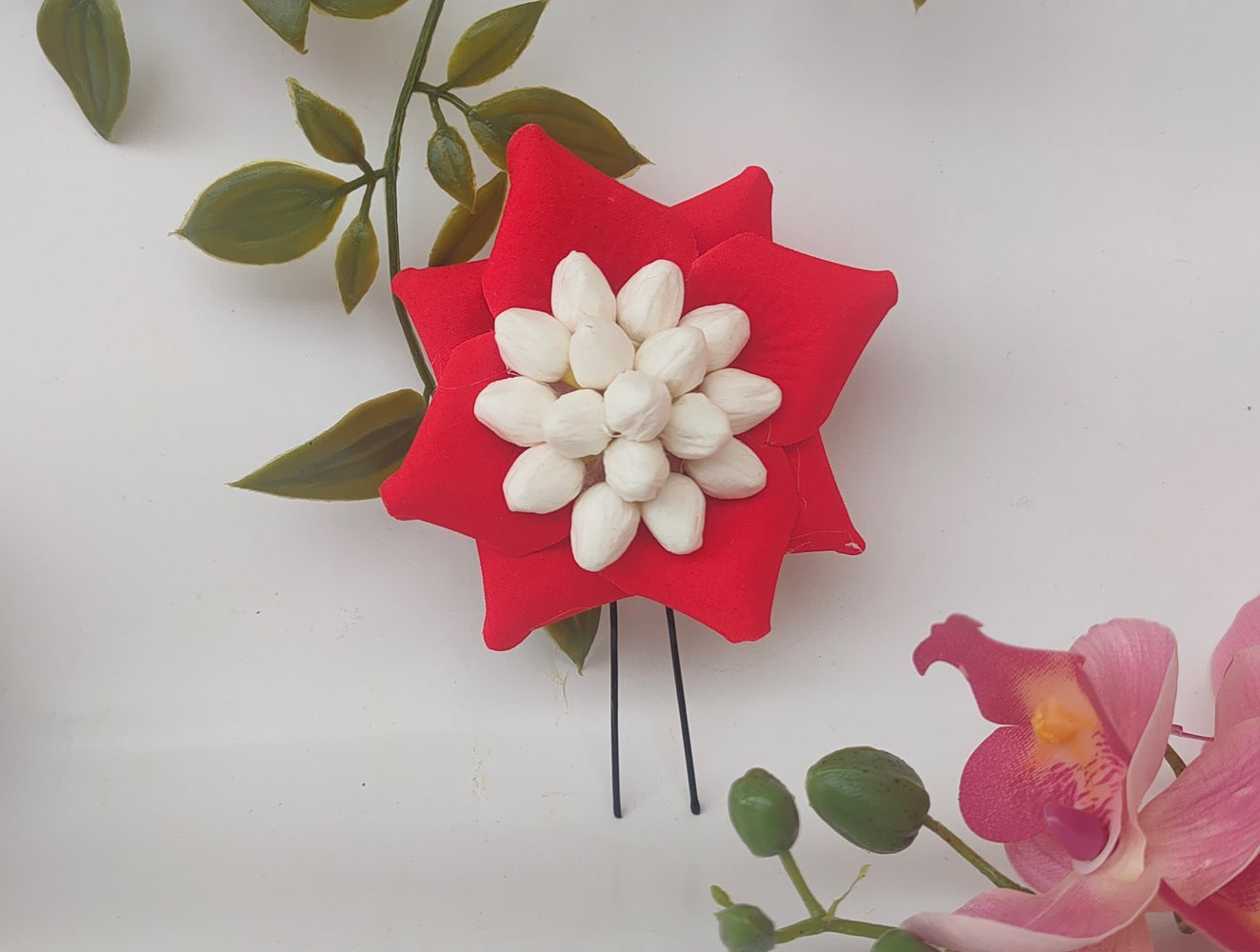 Red Petals Flower Brooch