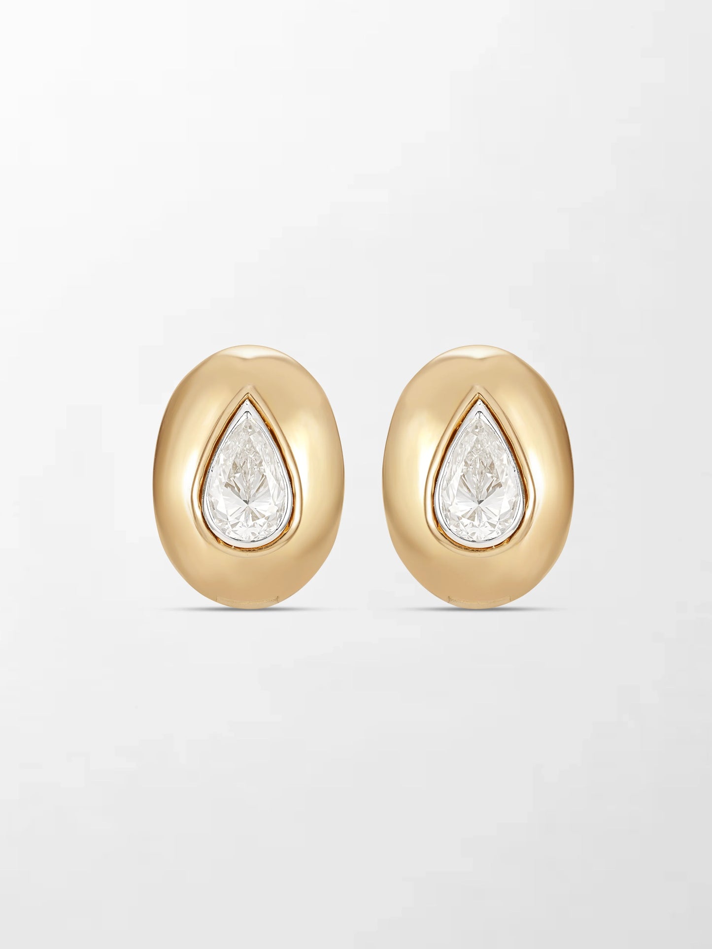 Pear Curve Huggies