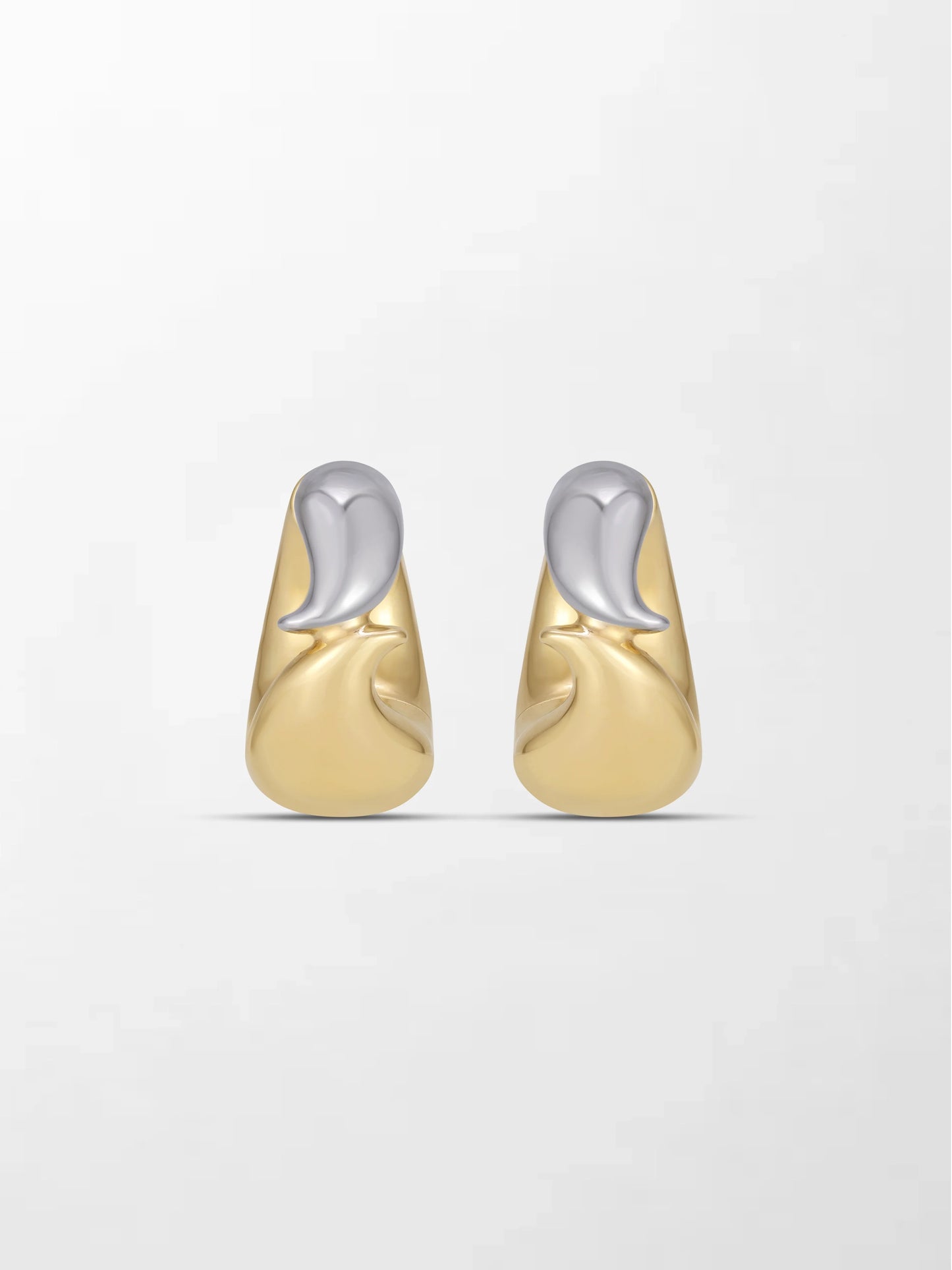 Twin Gold Flick Earring 18K