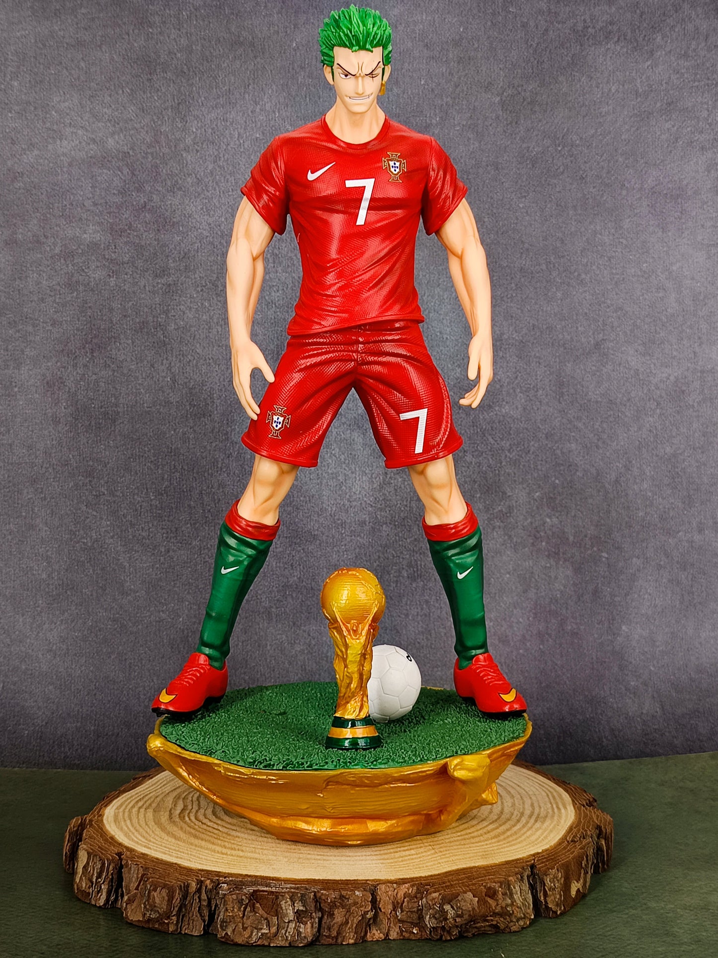 One Piece | Roronoa Zoro Cosplay Soccer Star Figure | Ronaldo 7 Edition | 36 cm
